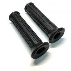 Ручки руля резиновые ( грипсы ) мотоцикл Урал, Днепр комплект левая ,правая